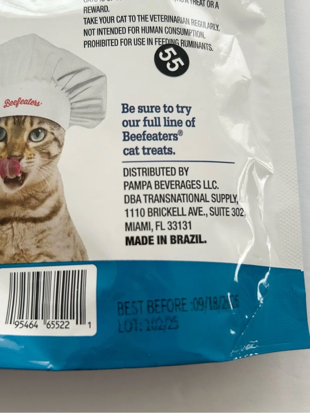 Cat Bundle Three Burt’s Bees Dander Reducing Wipes Beefeaters Pillow Cat Treats